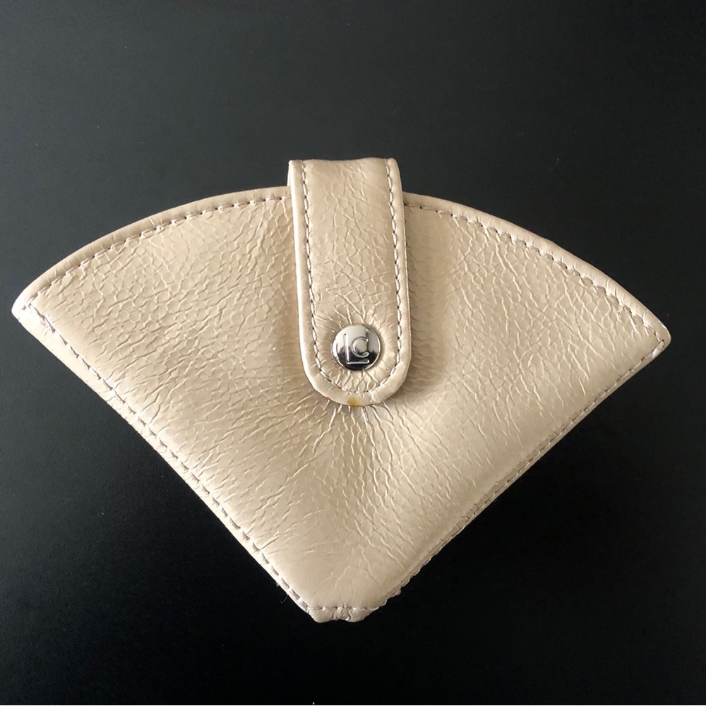 NWOT Liz Claiborne Travel Mending Kit